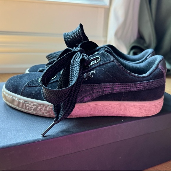 Puma Women Black Suede Heart Safari Trainers Sneaker - Size 7.5 - NWOT - Picture 5 of 8